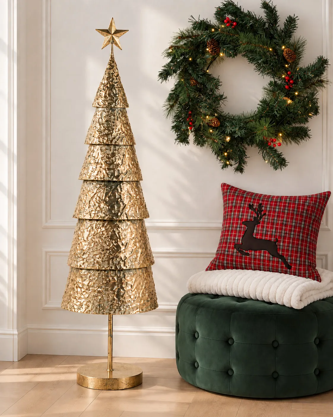 Christmas Decoration PORVOO 110 cm Christmas Tree Gold_1170949
