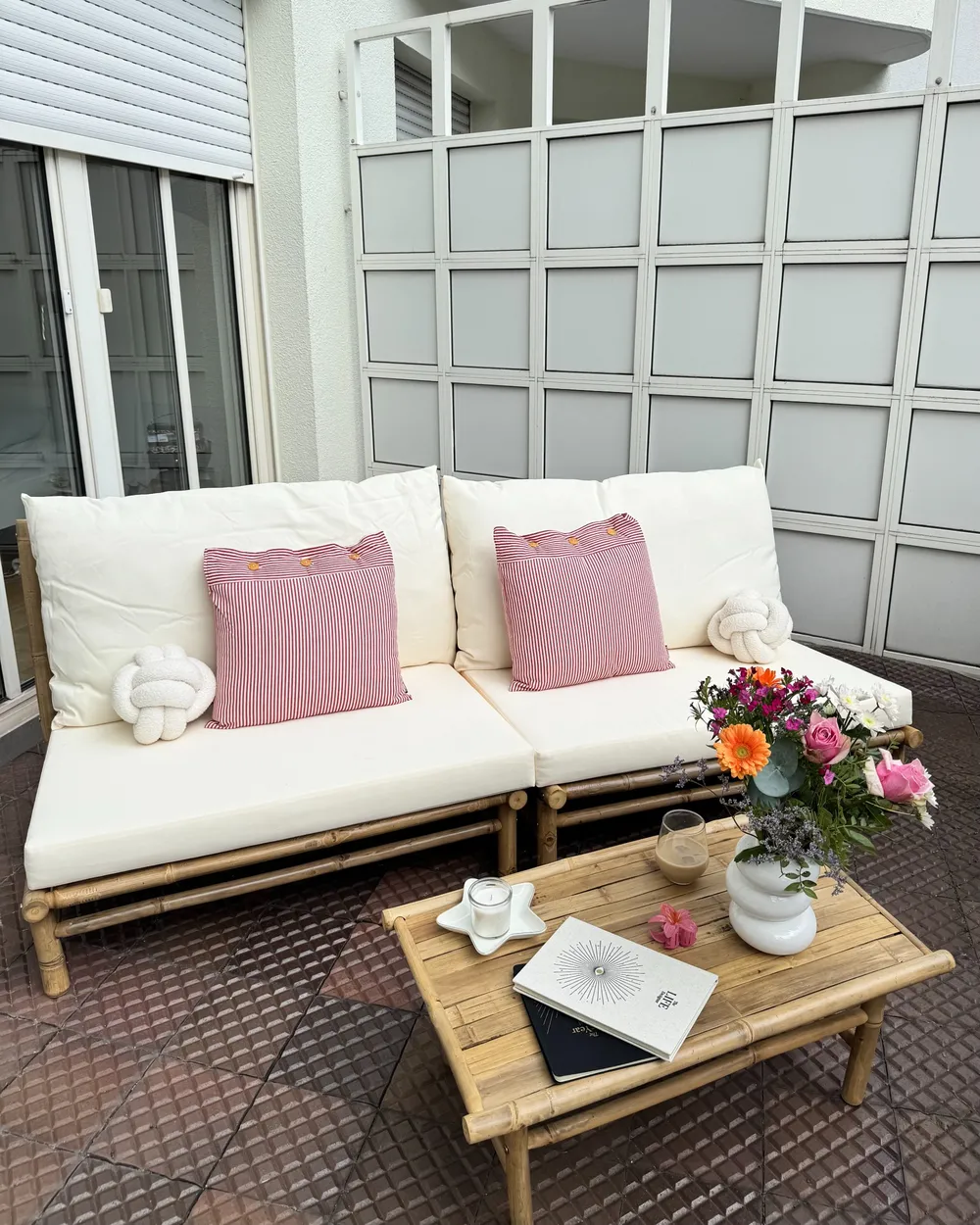 Lounge Set mit Tisch 2-Sitzer TODI Bambus Cremeweiß_1005428