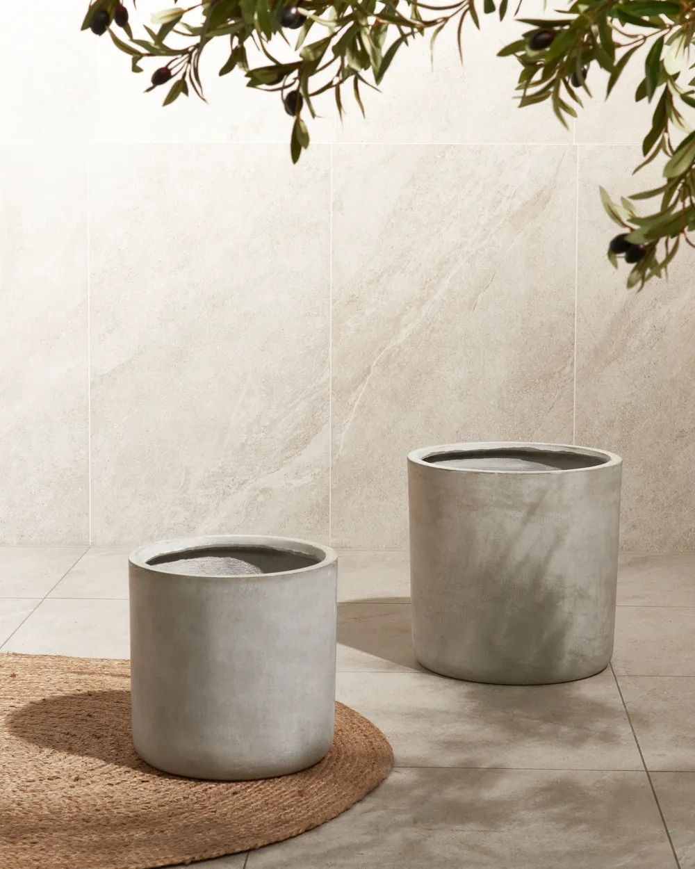 Blumenkübel MESSENE 34 cm Hellgrau