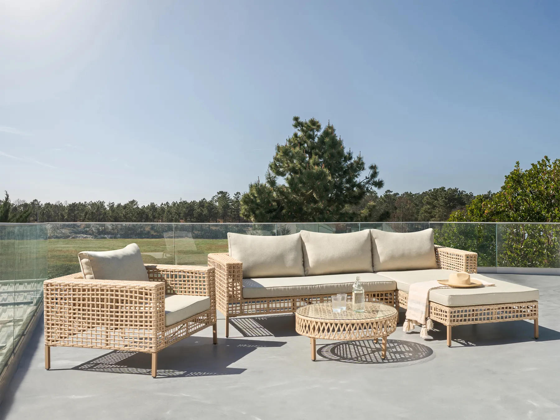 Garden Lounge Set with Table 4 Seater CALASETTA PE Rattan Beige Left Hand_999295