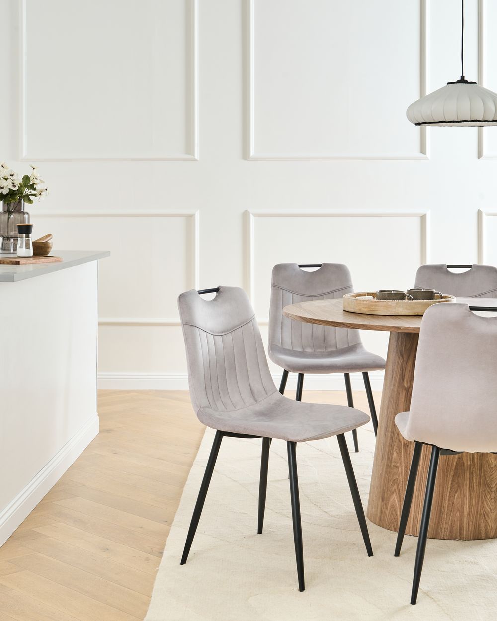Set od 4 blagovaonske stolice ARGYLE Samet svijetlosivi