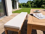Gartenbank mit Auflage MONSANO 170 cm Eukalyptusholz Cremeweiß_1153912