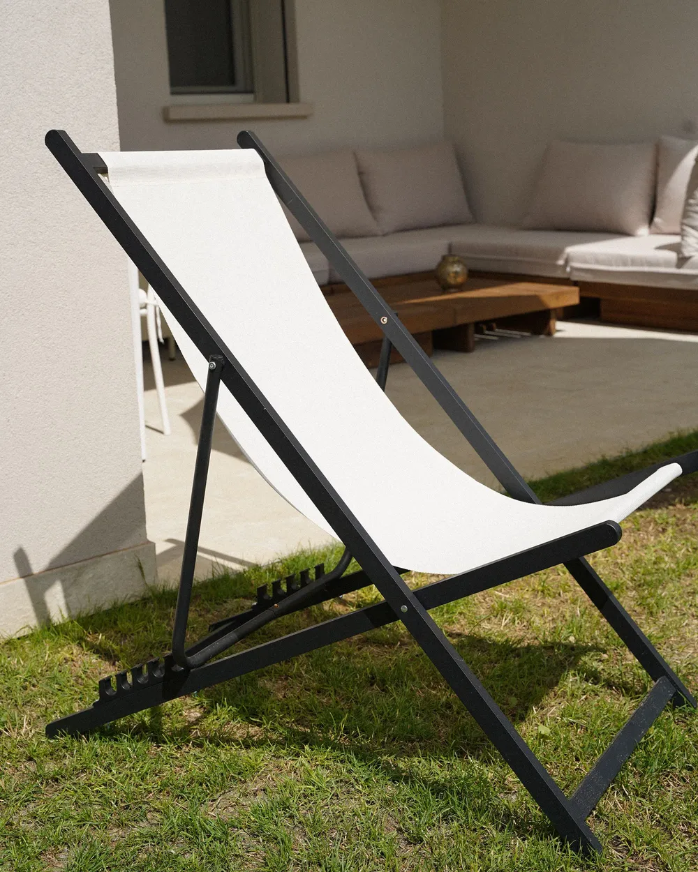 Klappbarer Liegestuhl LOCRI II Metall Hellbeige_1095800