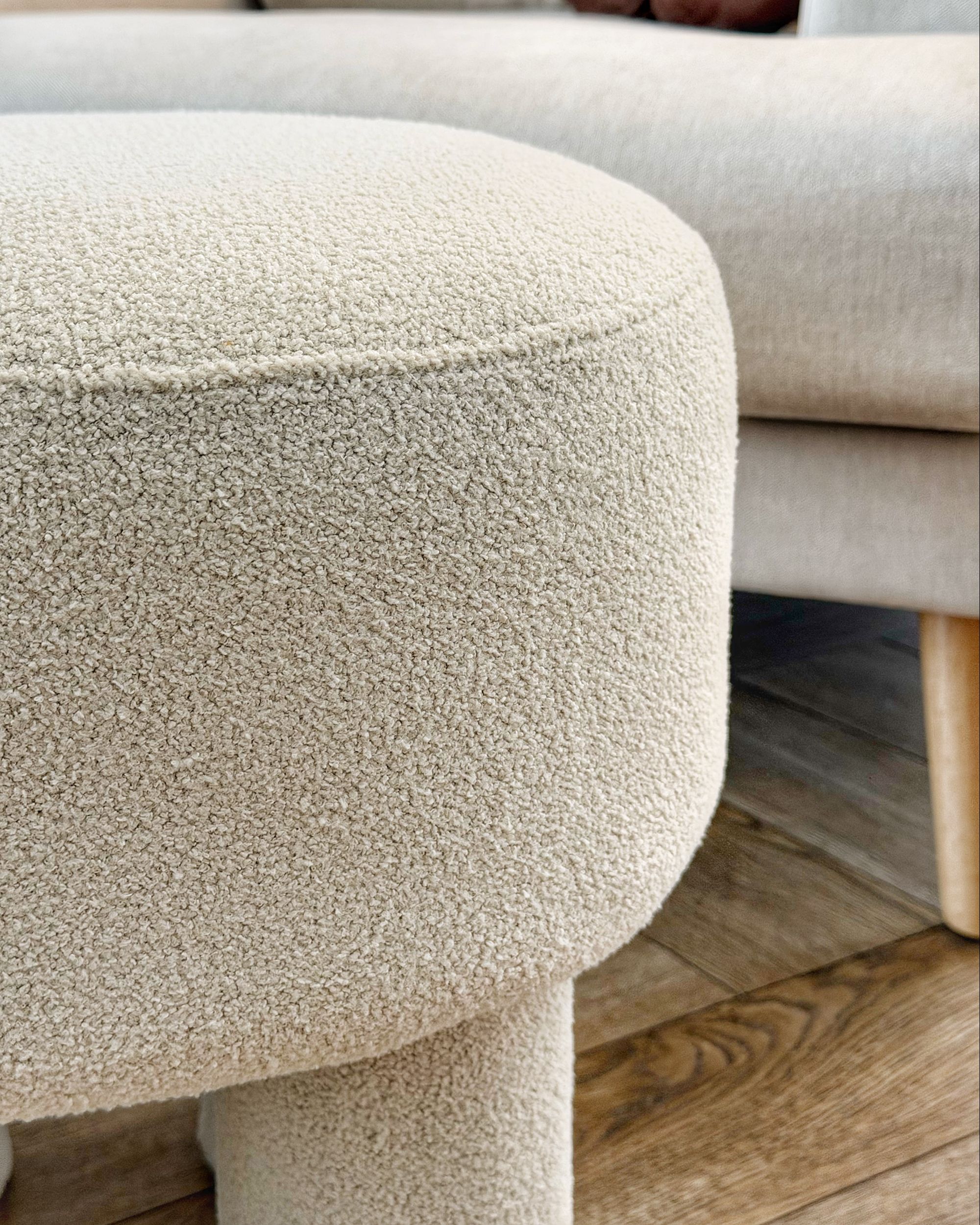 Hocker CANBY Bouclé Cremeweiß_1182725