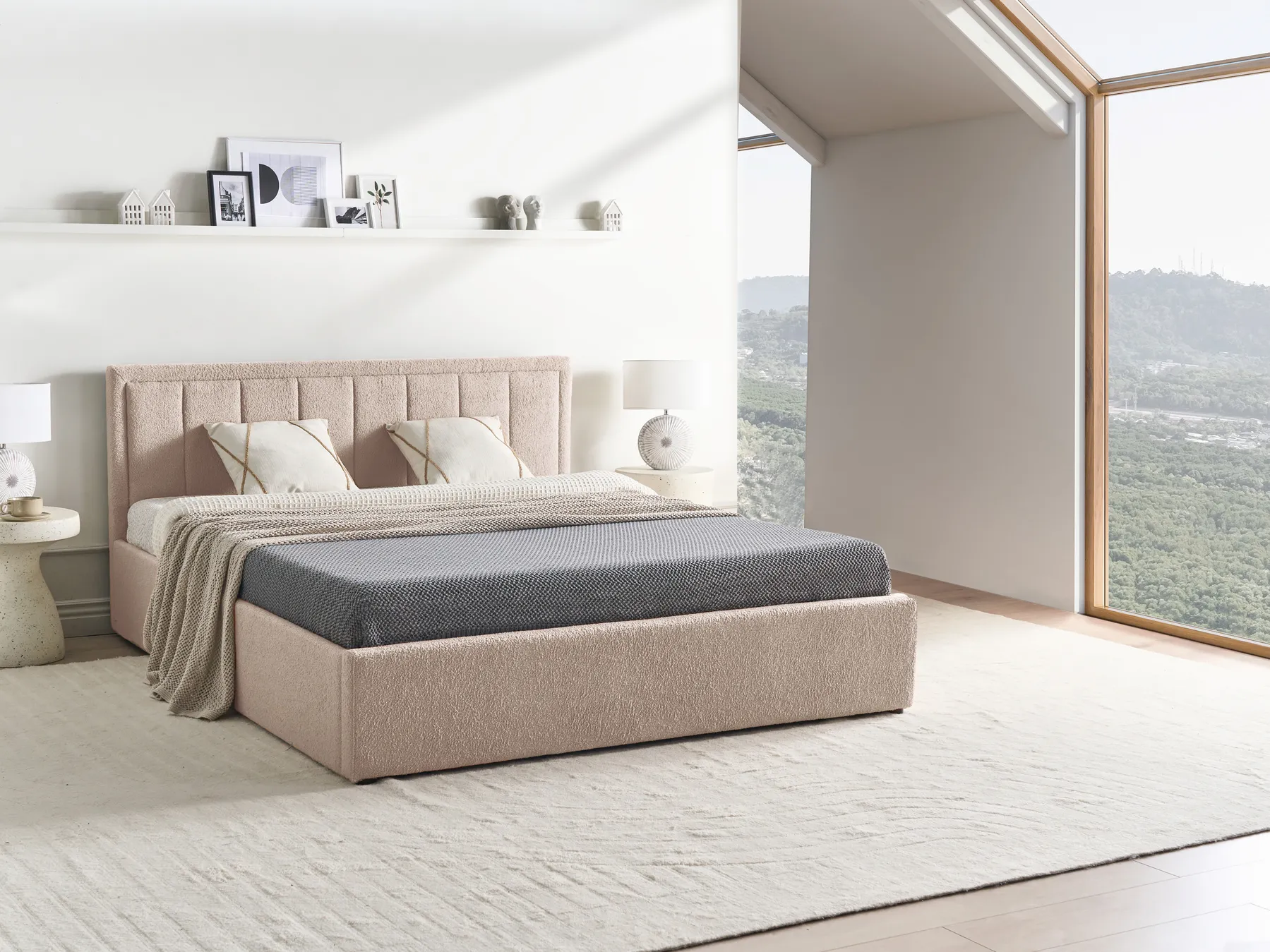 Bett mit Stauraum MONTLAUR Bouclé Beige 160 x 200 cm_958526