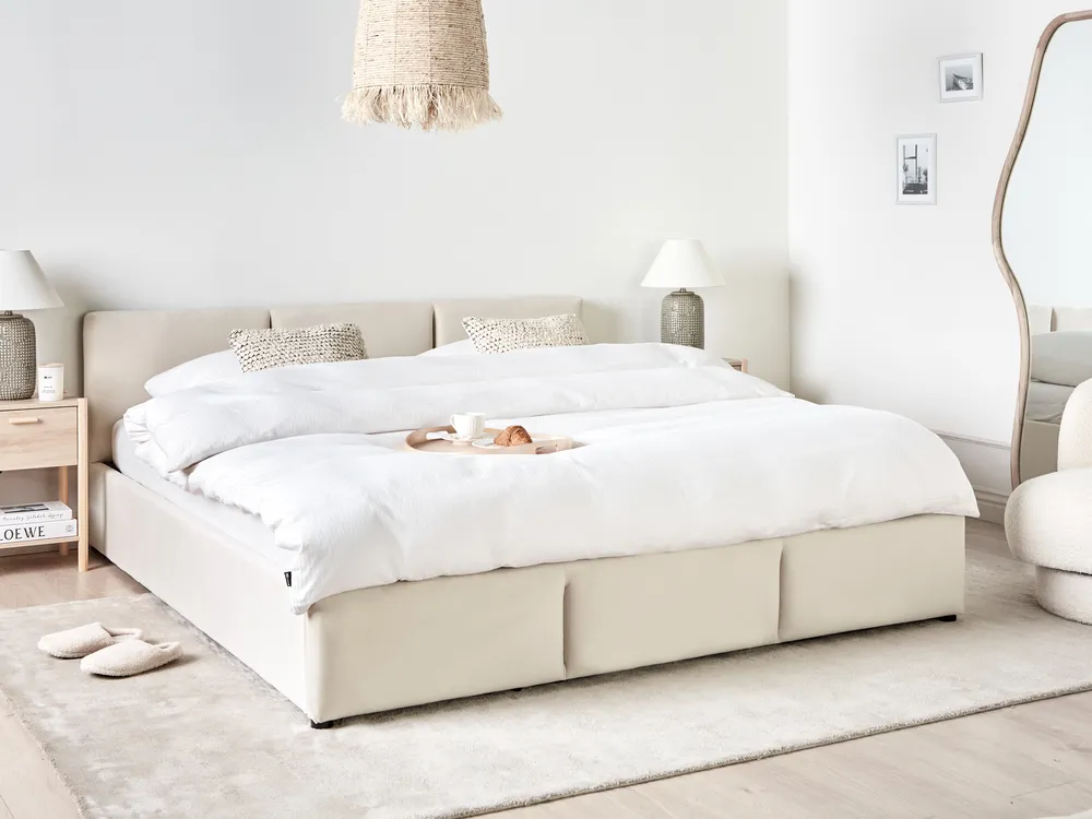 Bett mit Stauraum BOUSSE Samtstoff Hellbeige 180 x 200 cm