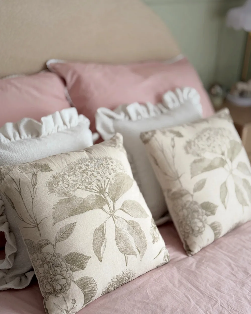 Dekokissen 2er Set ROSEMARY 45 x 45 cm Baumwolle Olivgrün Blumenmuster_1063220