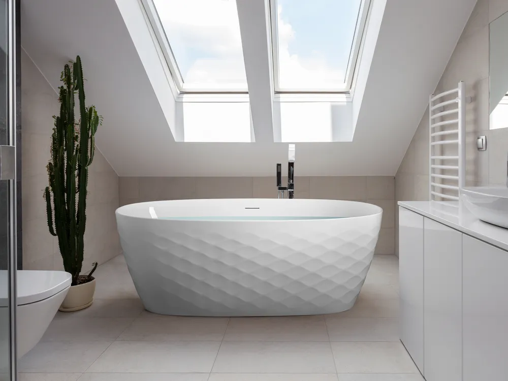 Freistehende Badewanne CHUBUT 170 x 80 cm Weiß
