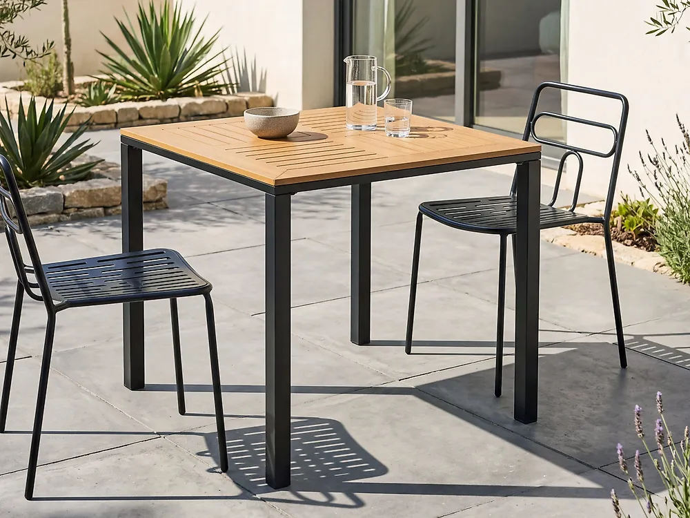 Gartentisch LEVANTO 80 cm 80 cm Metall Schwarz