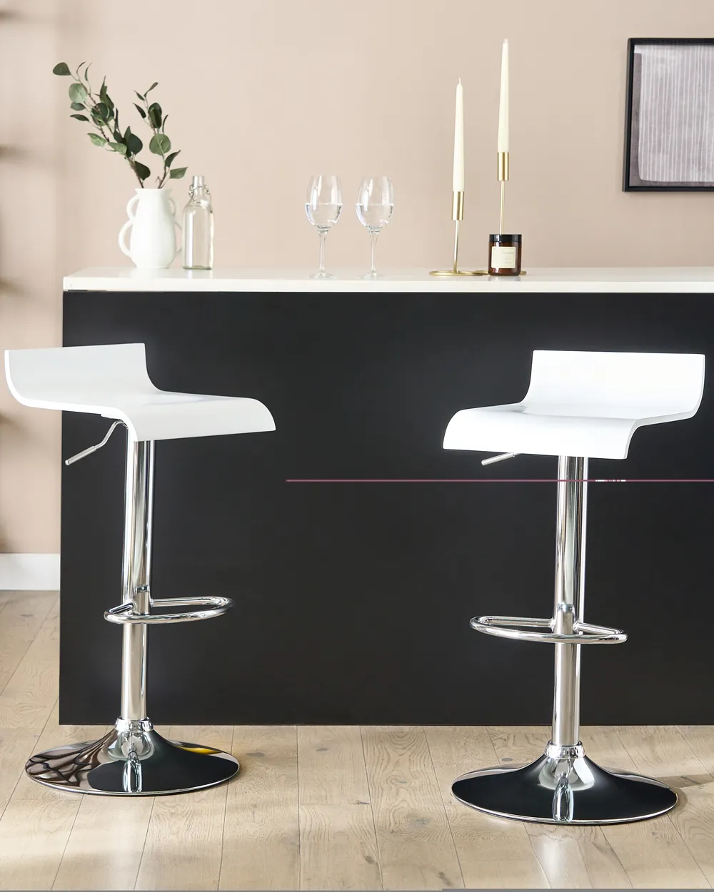 Set mit 2 Barstühlen VALENCIA drehbar Weiß_226816