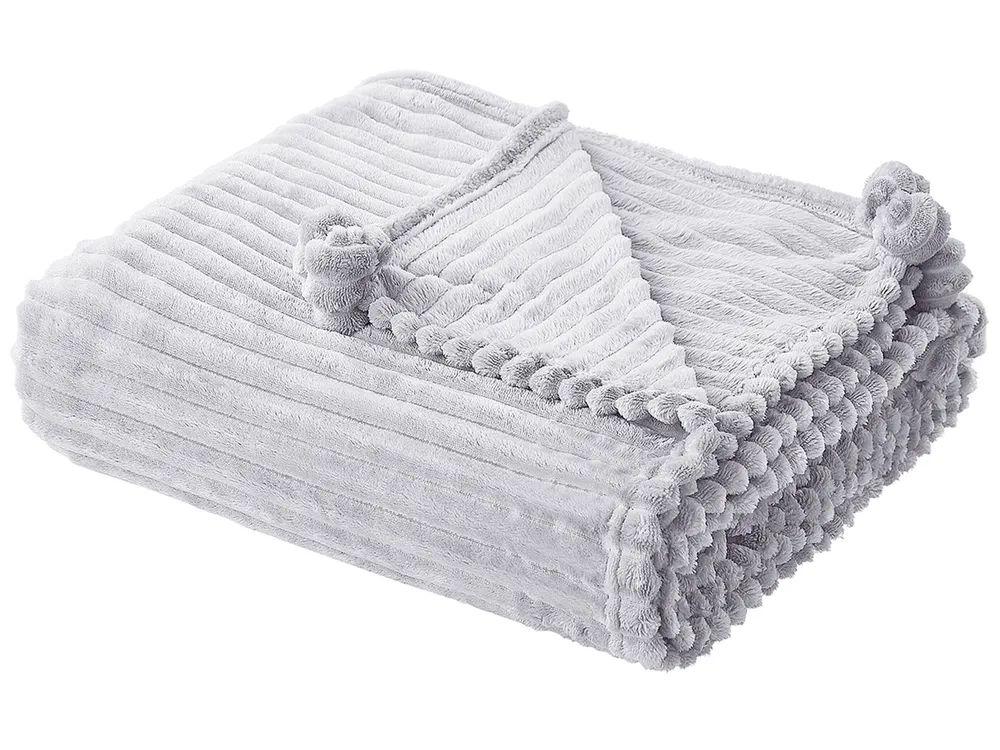 Kuscheldecke KAWERI 150 x 200 cm Hellgrau