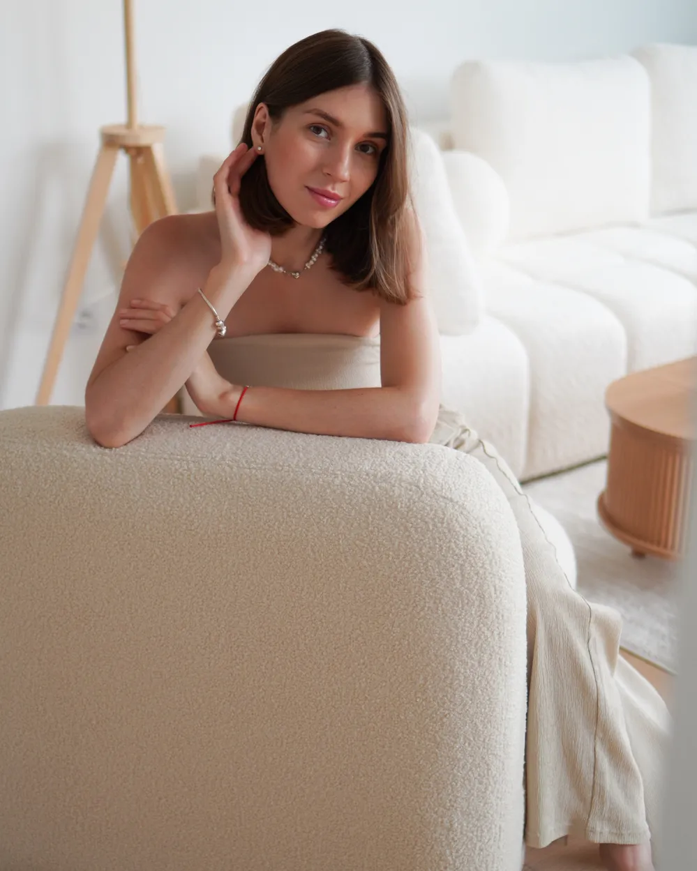 1-Seat Section AMLI Boucle Off-White_1143457
