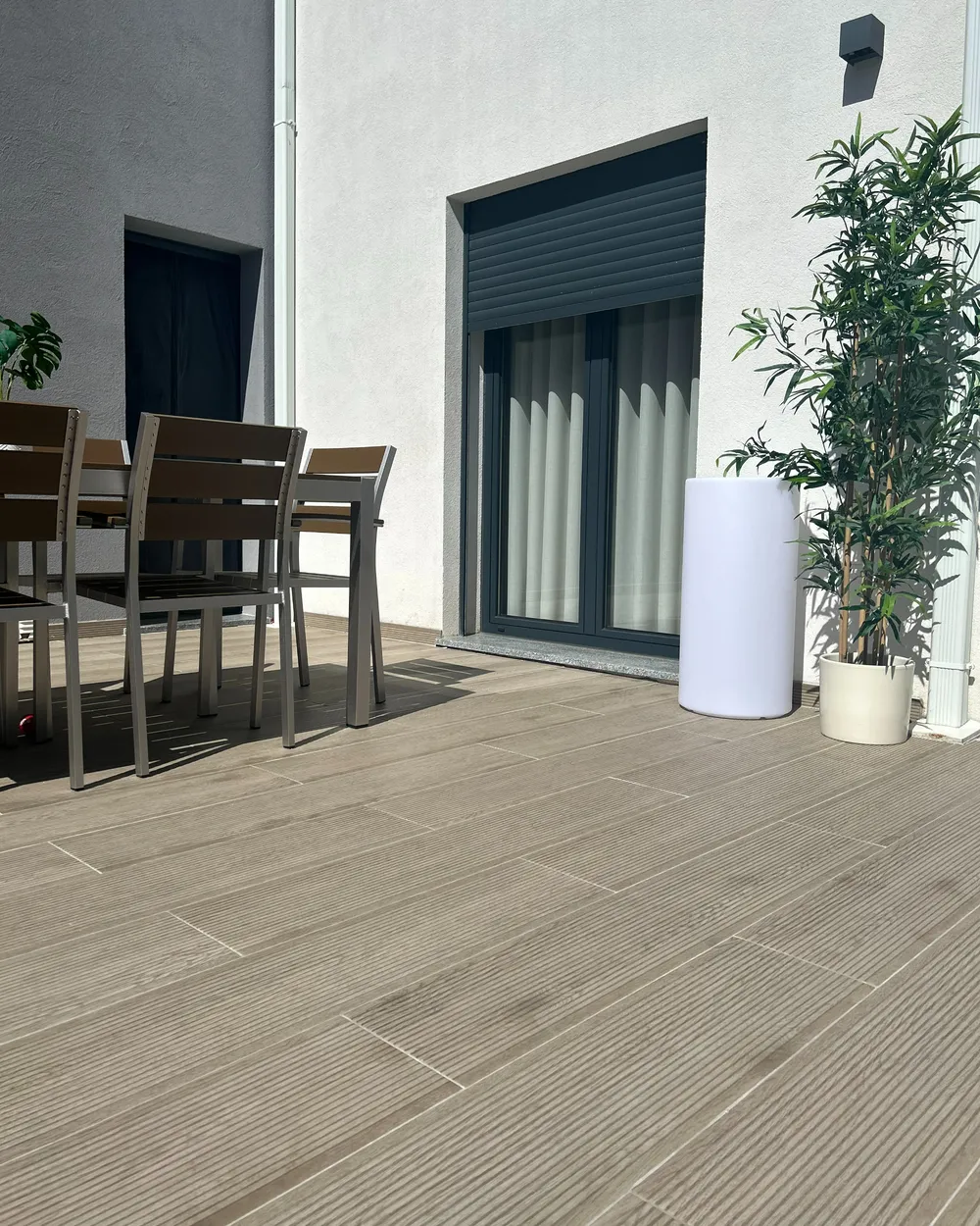 LED-Stehlampe für den Außenbereich PIEDRA mit Fernbedienung Weiß_982914