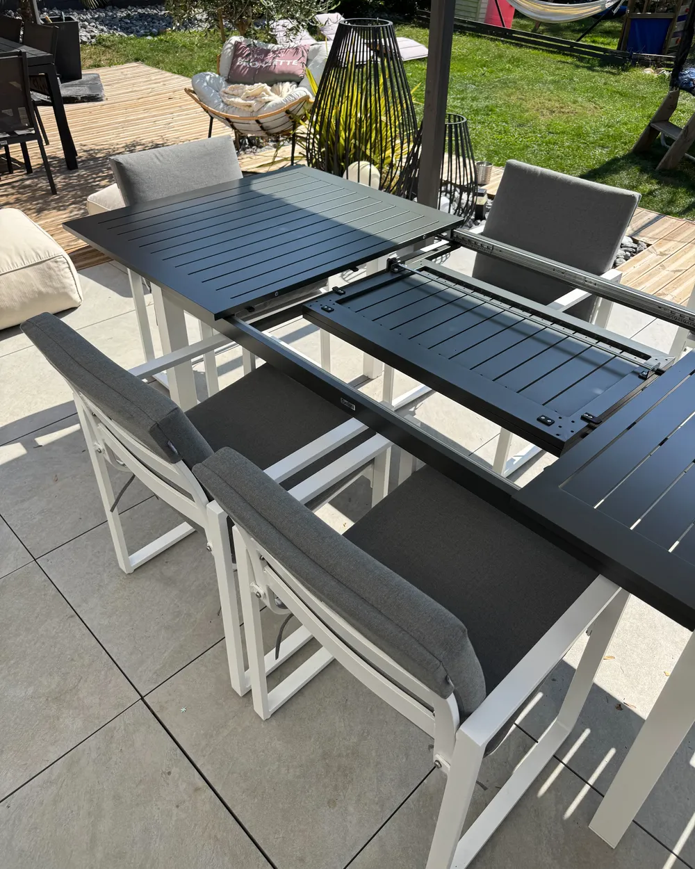 Gartenmöbel Set 6-Sitzer PANCOLE inkl. Kissen Metall Grau_1017821