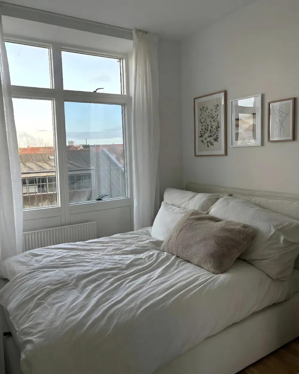 Bett mit Stauraum BAJONNA Samtstoff Cremeweiß 160 x 200 cm_1052746