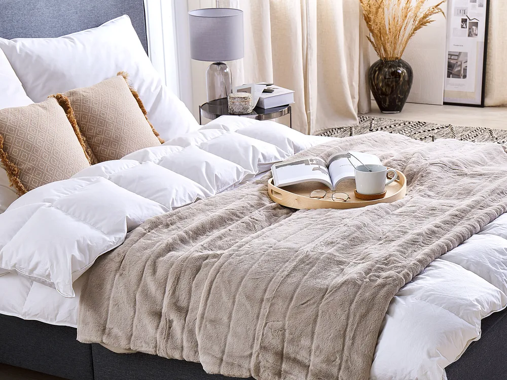 Kuscheldecke LABYAR 180 x 220 cm Beige