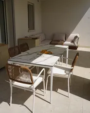Set mit 8 Stühlen und Sitzkissen TACENO Metall Weiß_1092043