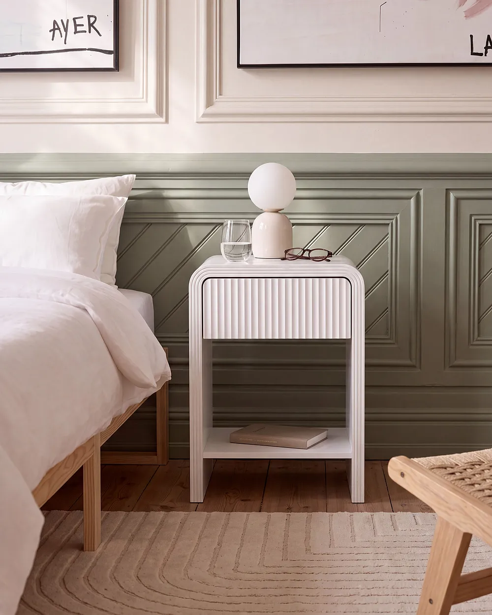 1 Drawer Bedside Table CHARLEVILLE White_1161022