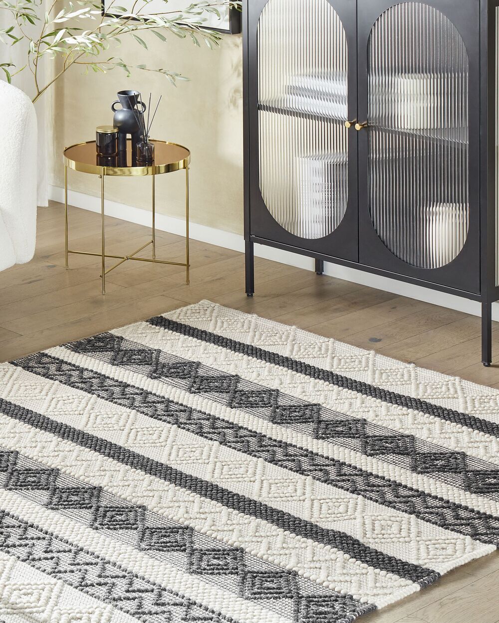 Teppich DAVUTLAR Hellbeige 160 x 230 cm Wolle