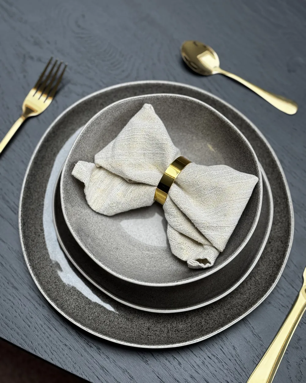 Speiseteller 4er Set COSTMARY Steinzeug Grau_973652