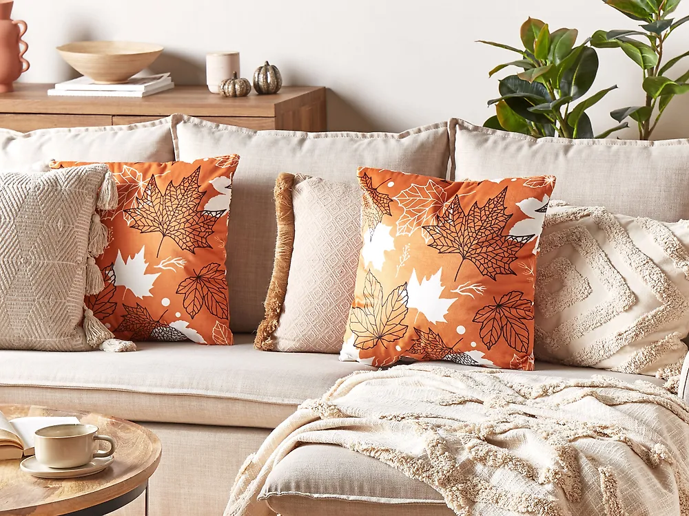 Dekokissen 2er Set POINSETTIA 45 x 45 cm Samtstoff Orange Pflanzenmuster_1178599