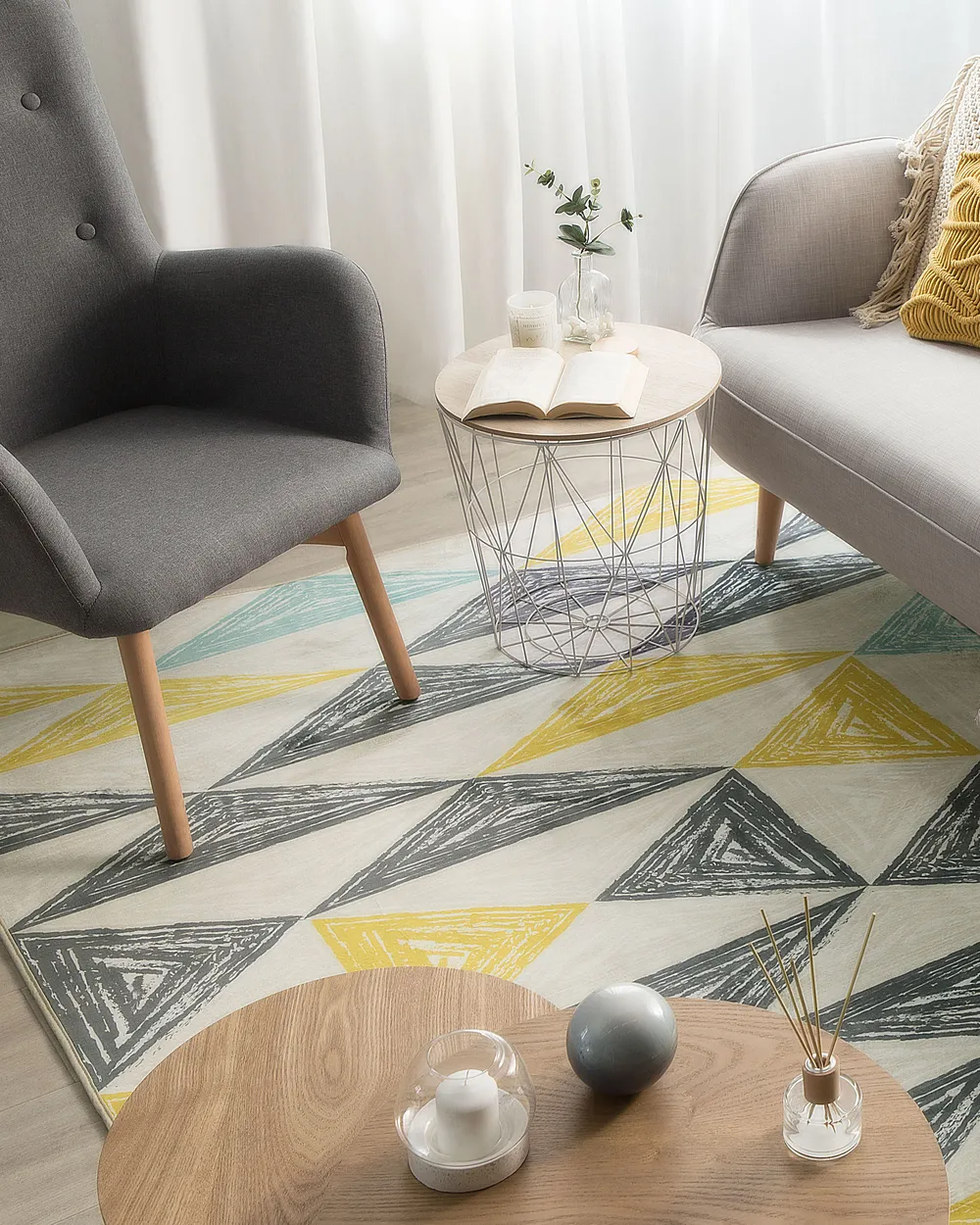 Rug KALEN Grey 140 x 200 cm - Beliani.no