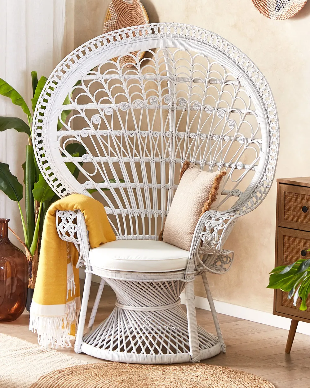Pfauenstuhl EMMANUELLE Rattan Weiß_836252