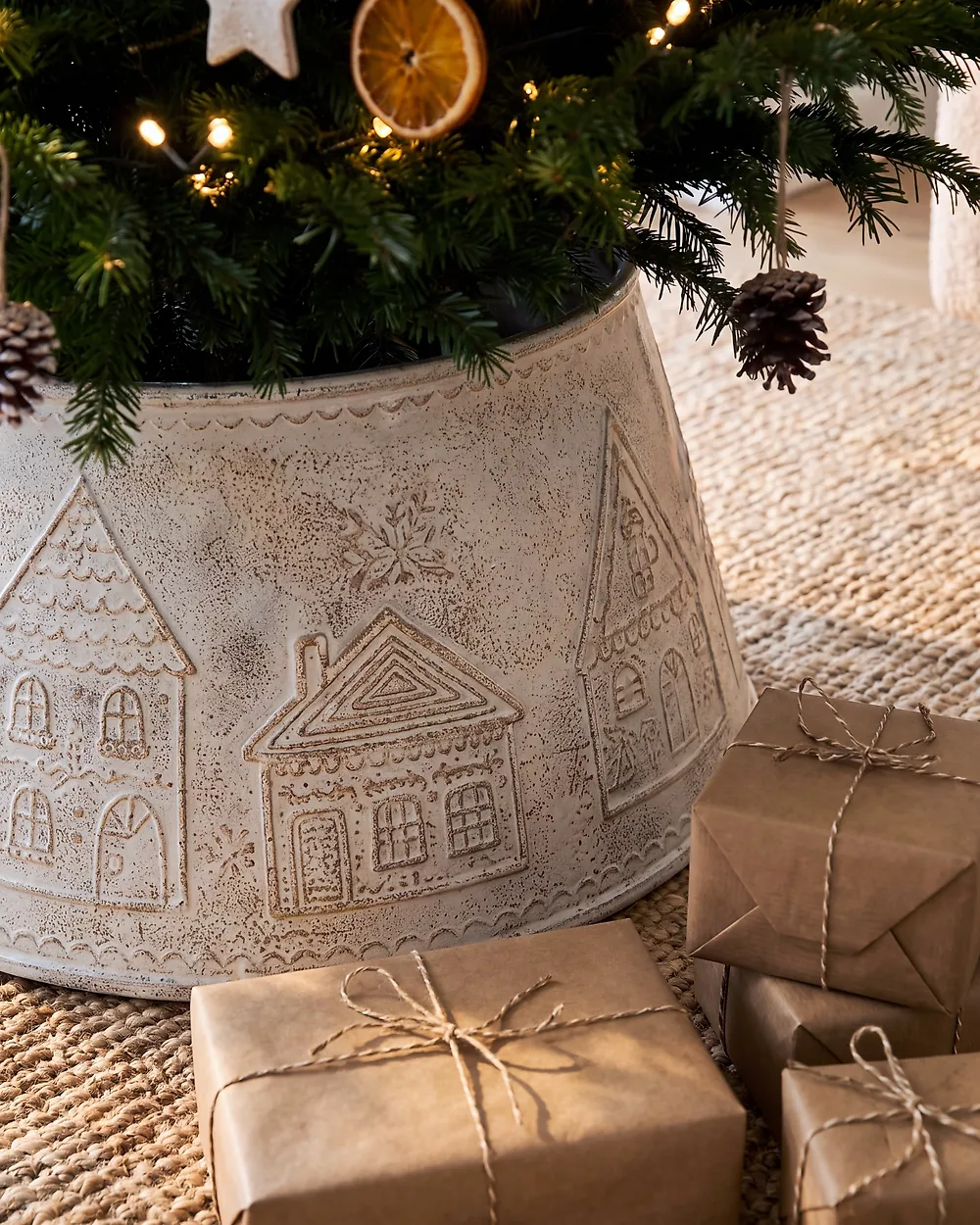 Christmas Tree Collar HEINOLA 72 cm Iron Off-White_1171226