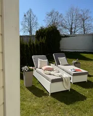 Sonnenliege mit Kissen TURIN mit Relaxfunktion Polyrattan Weiß_978822