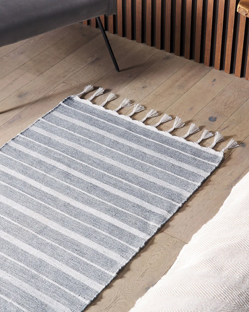 Teppich BADEMLI Hellgrau 80 x 150 cm_1178622