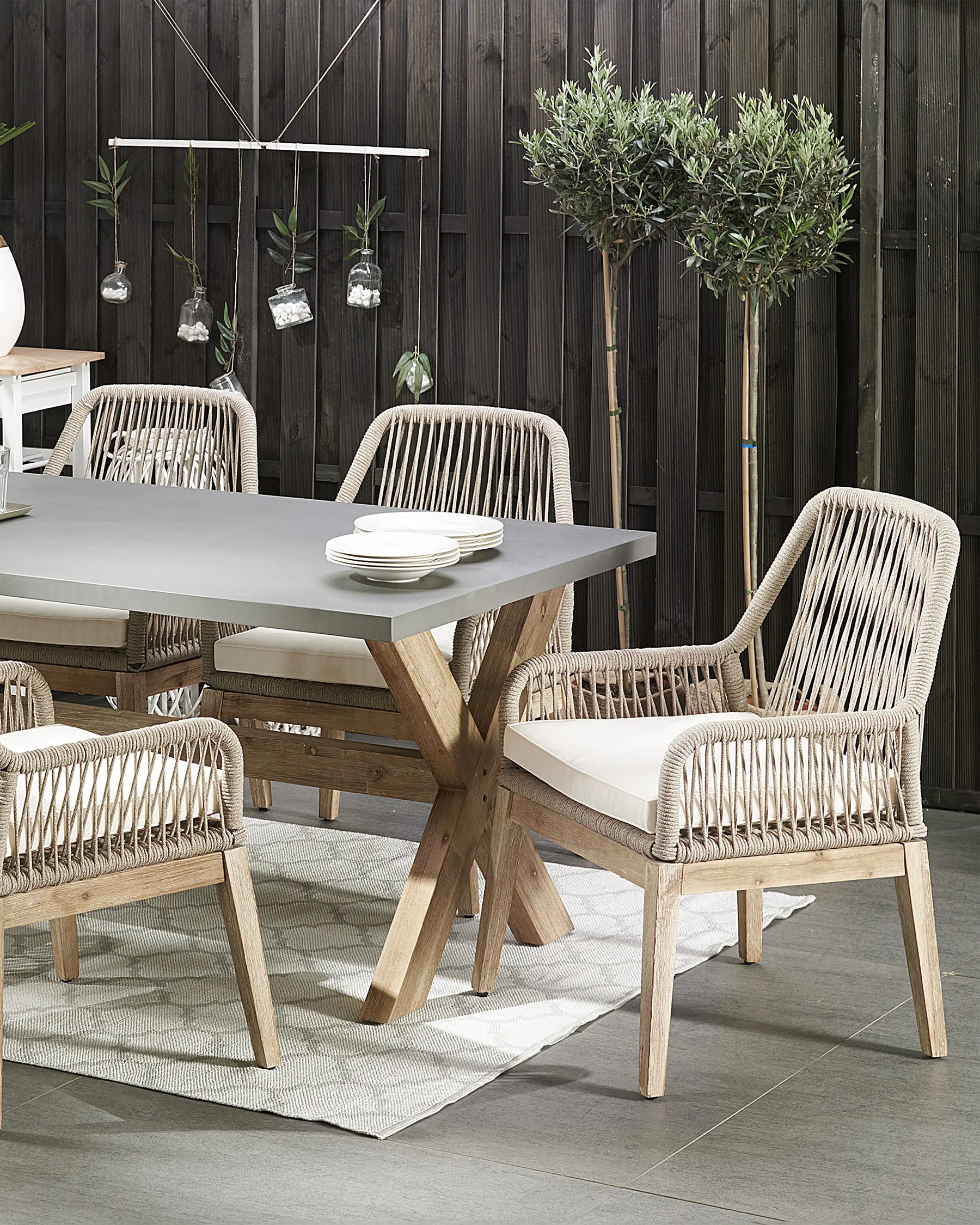 Set mit 2 Stühlen und Sitzkissen OLBIA Cremeweiß_771398
