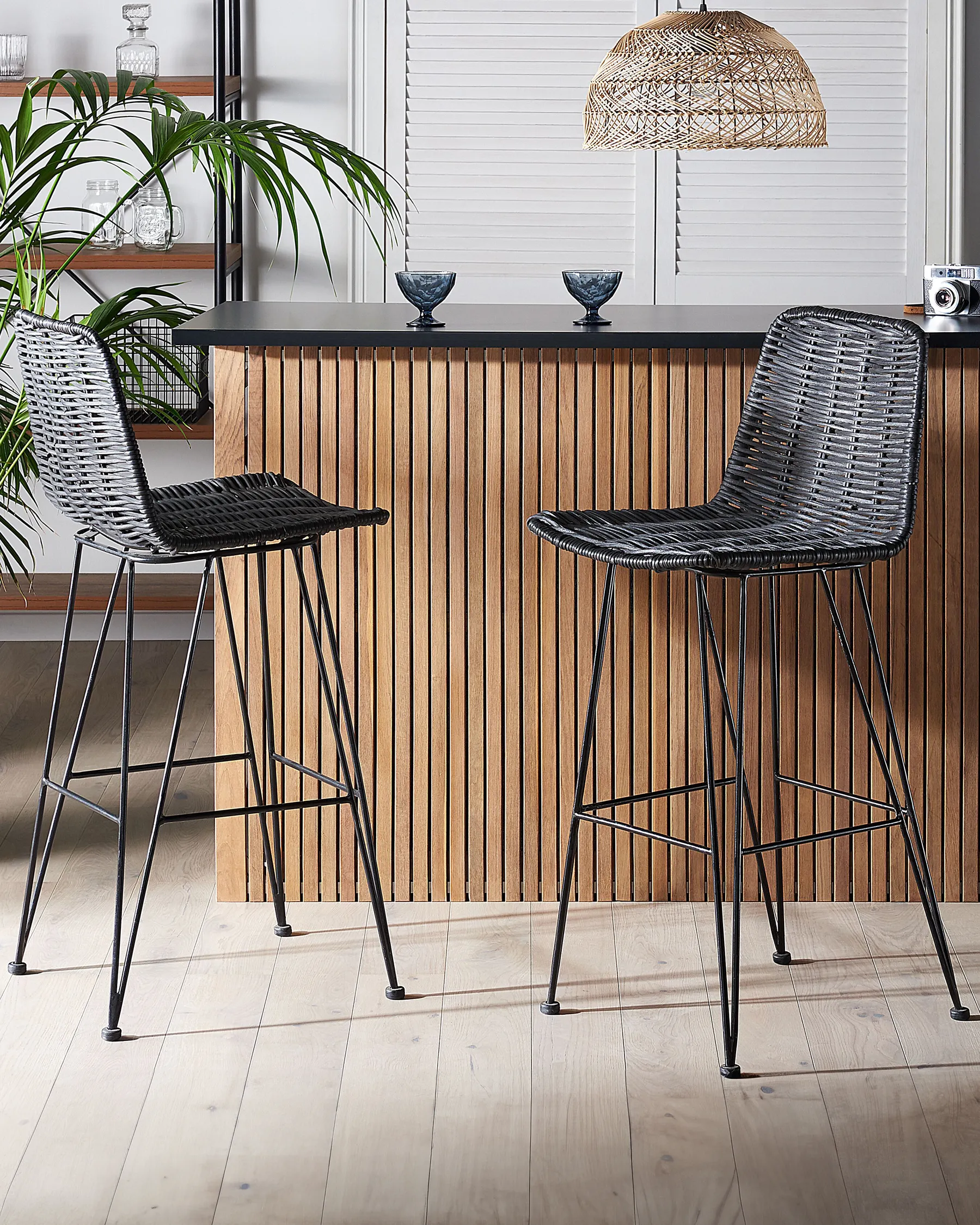 Set mit 2 Barstühlen CASSITA Rattan Schwarz_760410