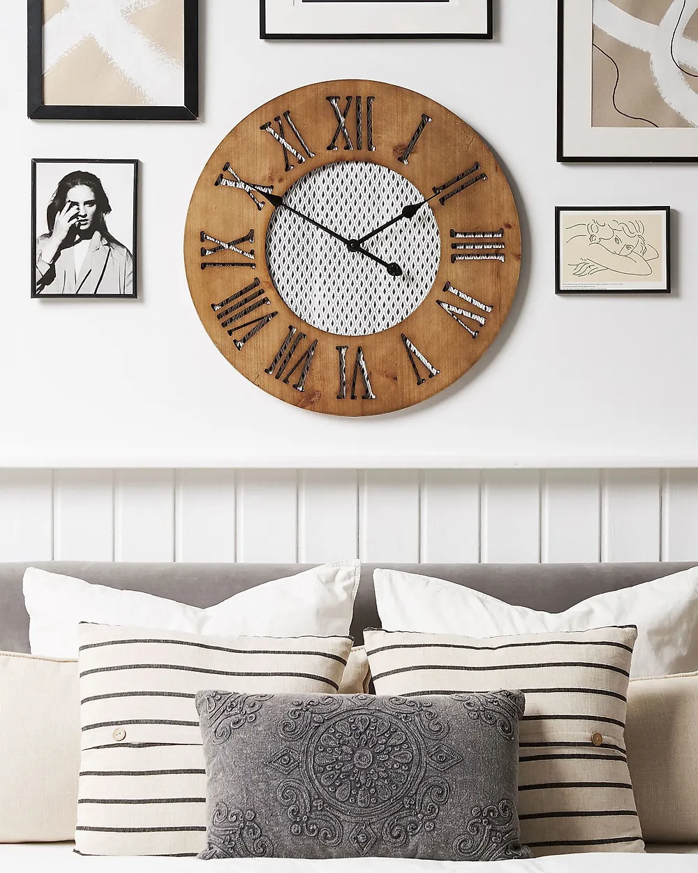 Wall Clock CUILCO Fir Wood Brown_1180013