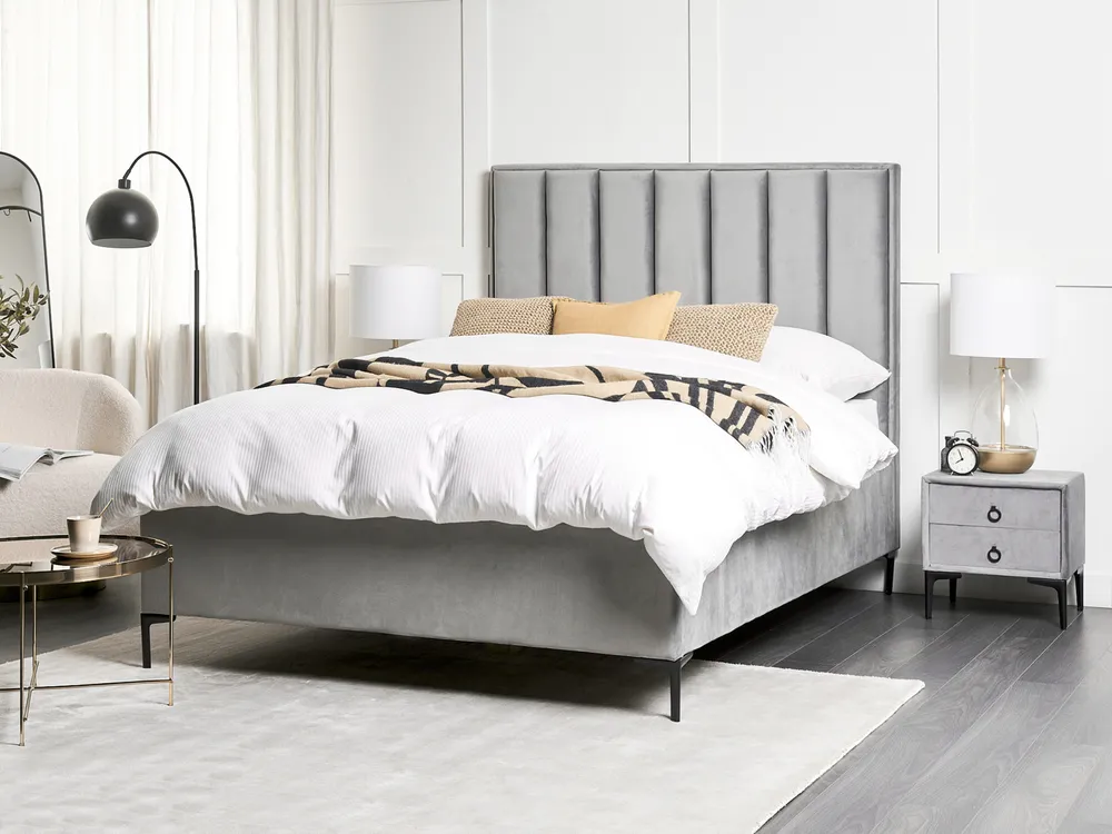 Schlafzimmer Set SEZANNE Samtstoff Hellgrau 140 x 200 cm