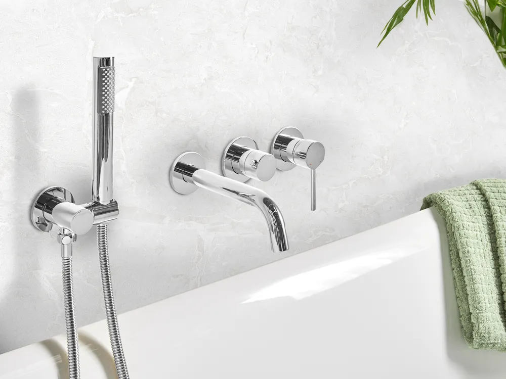 Wandmontierte Bad-Dusch-Mischbatterie JAVIRA Silber