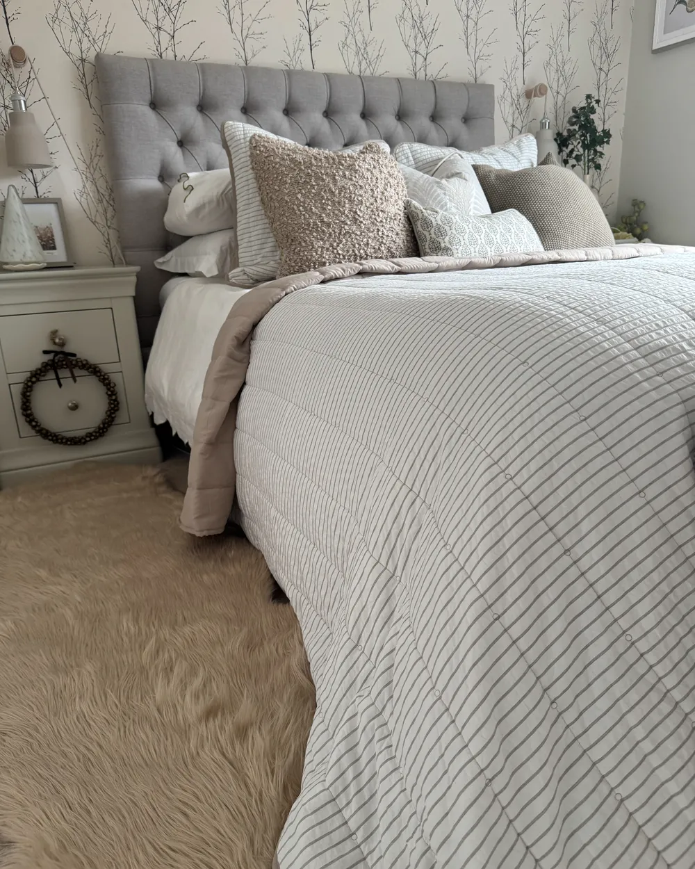 Kunstfellteppich MAMUNGARI Sandbeige 60 x 180 cm_1047883