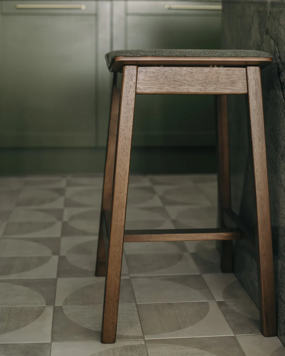 Set of 2 Bar Stools DIXON Wood Dark Brown/ Green_1031514