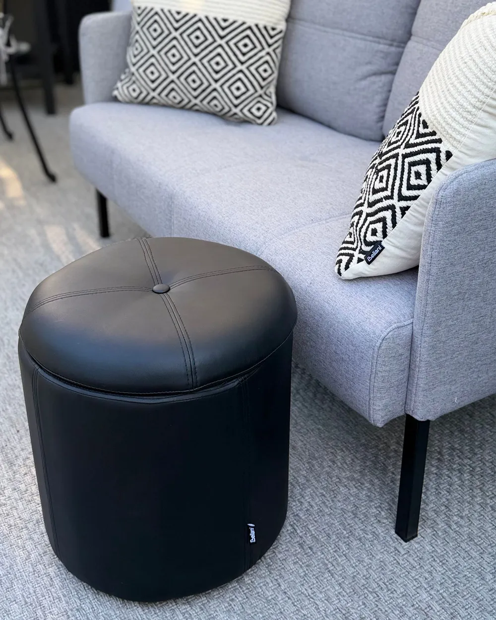 Pouf mit Stauraum MARYLAND Kunstleder Schwarz_1129612