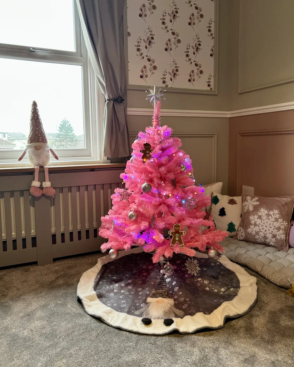 Künstlicher Weihnachtsbaum FARNHAM 120 cm Rosa_969694