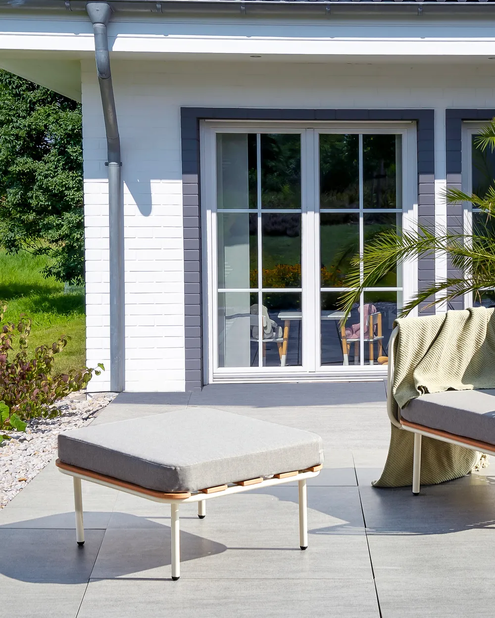 Garten Ottomane SENISE Metall Grau