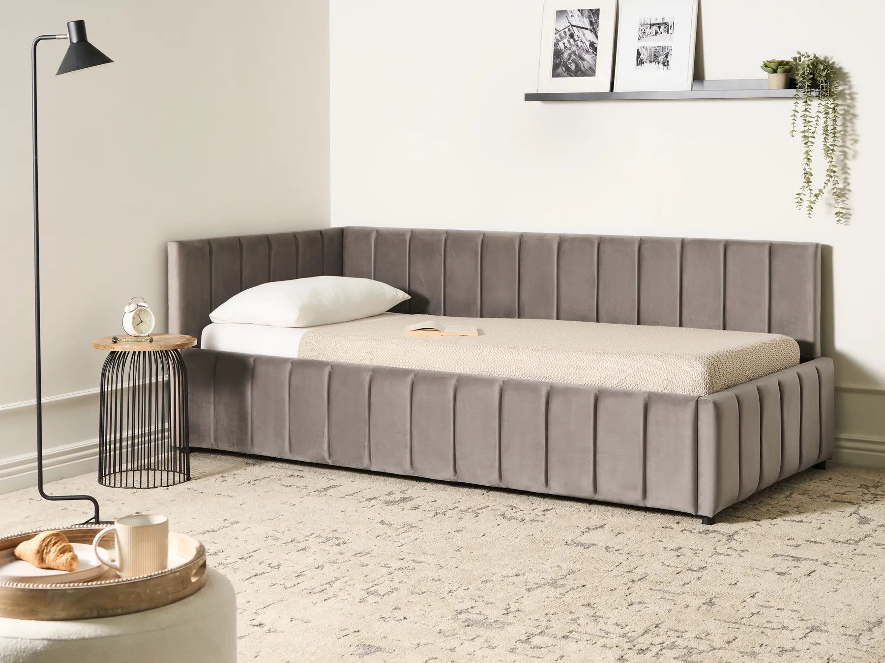 Tagesbett Samtstoff LISIEUX 90 x 200 cm Taupe_1021786
