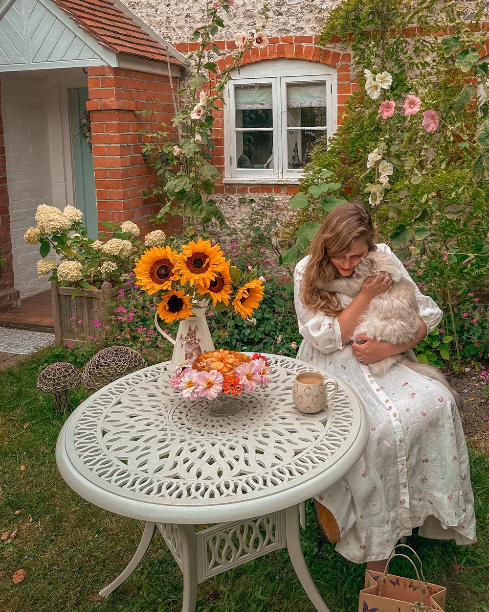 Outdoor Bistrotisch ANCONA 90 cm 90 cm Metall Cremeweiß_942838