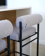 Set mit 2 Barstühlen AMAYA Bouclé Grau_1017790