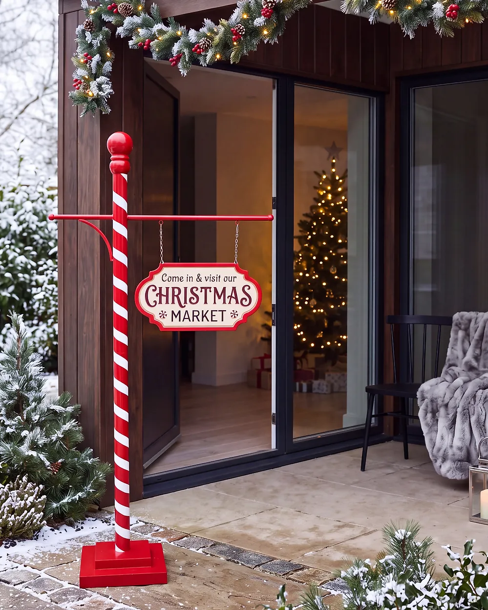 Christmas Decoration POSIO 114 cm Signpost Red/ White_1177331