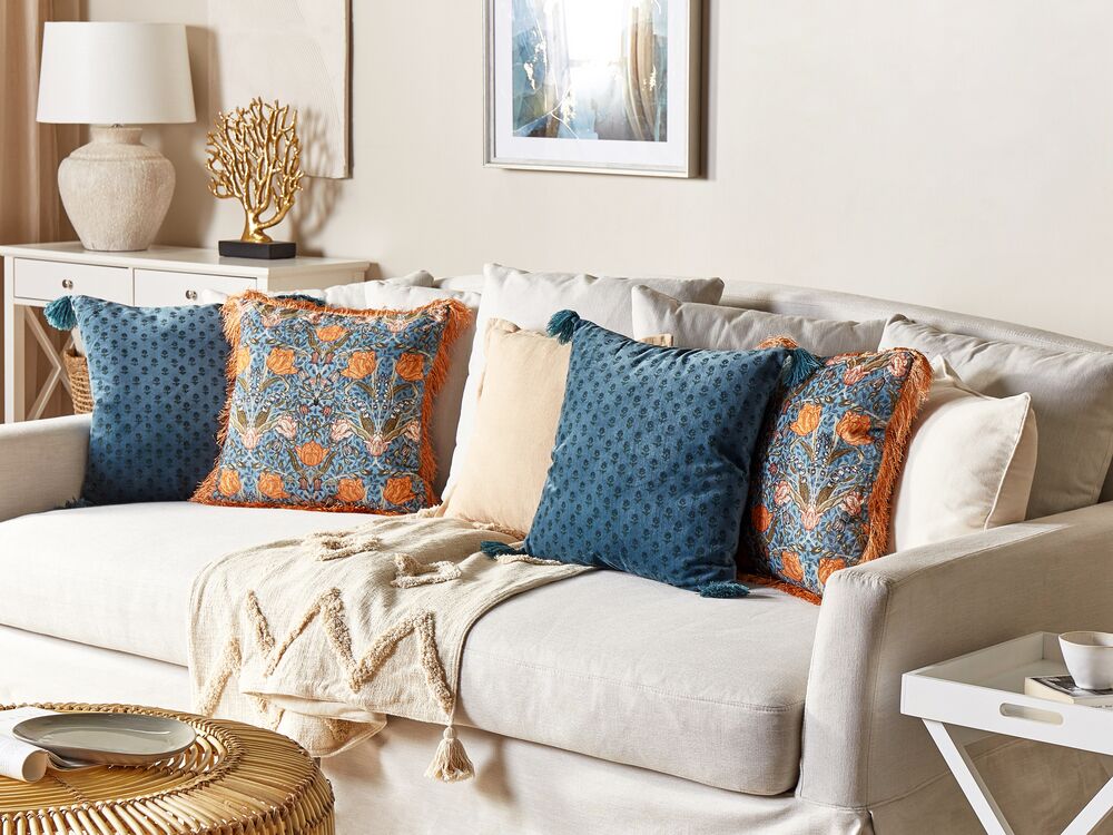 Set of 2 Decorative Cushions MITELLA 45 x 45 cm Velvet Blue Floral Pattern