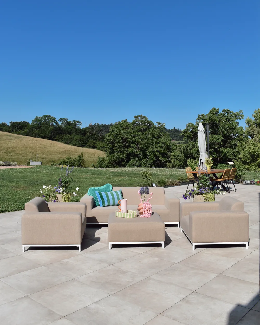 Lounge Set mit Tisch 5-Sitzer ROVIGO Beige_1012339