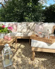 Lounge Set mit Tisch 4-Sitzer CREMONA Akazienholz Hellbraun / Cremeweiß linksseitig_849616