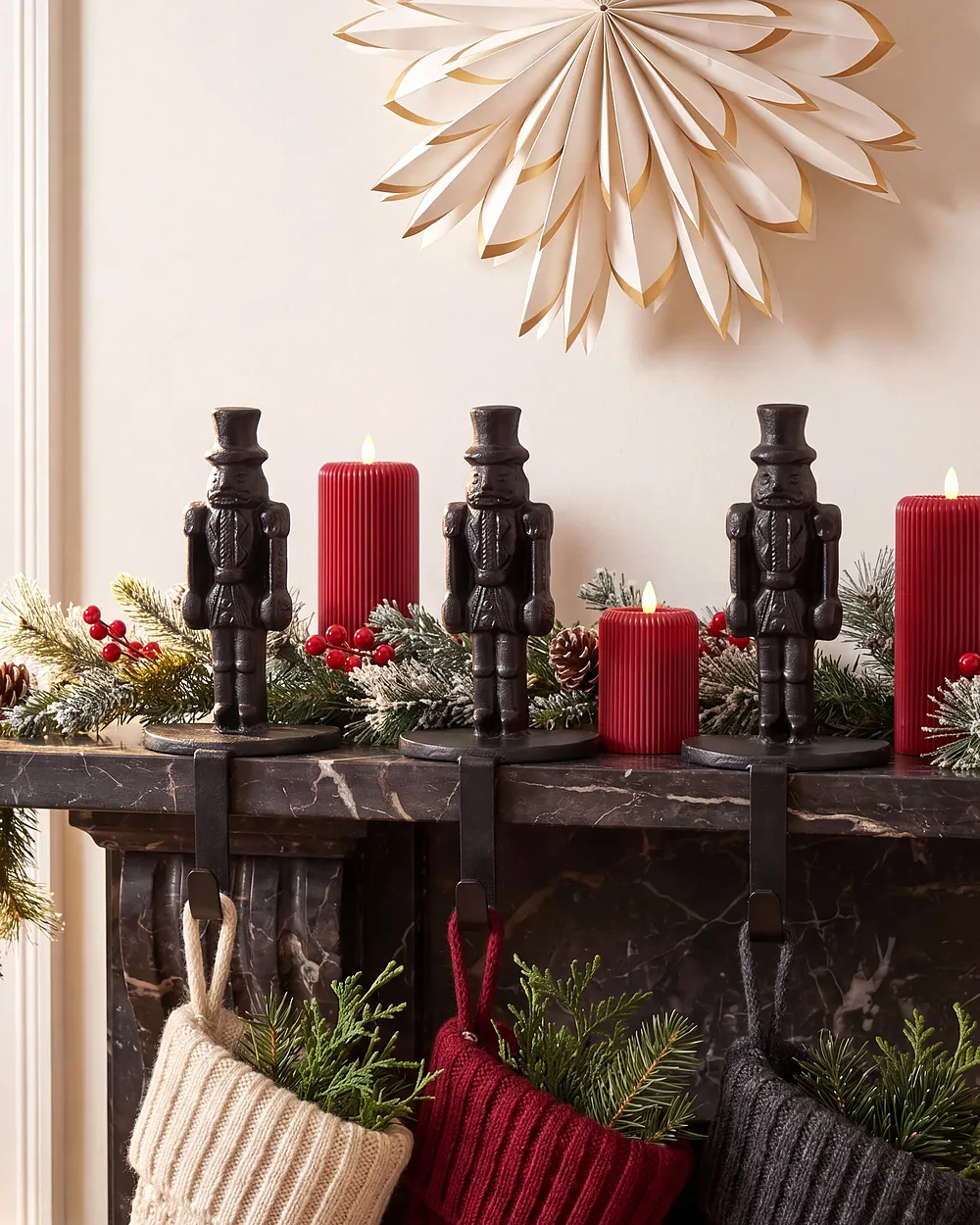 Set of 3 Christmas Stocking Holders KAJAANI 22 cm Nutcracker Black_1156611