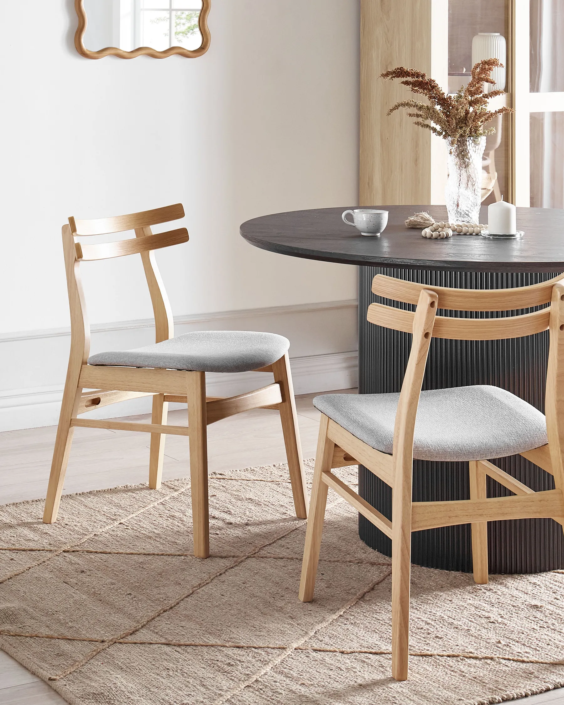 Set of 2 Dining Chairs CYNTHIANA Wood Light Brown/ Grey_952363