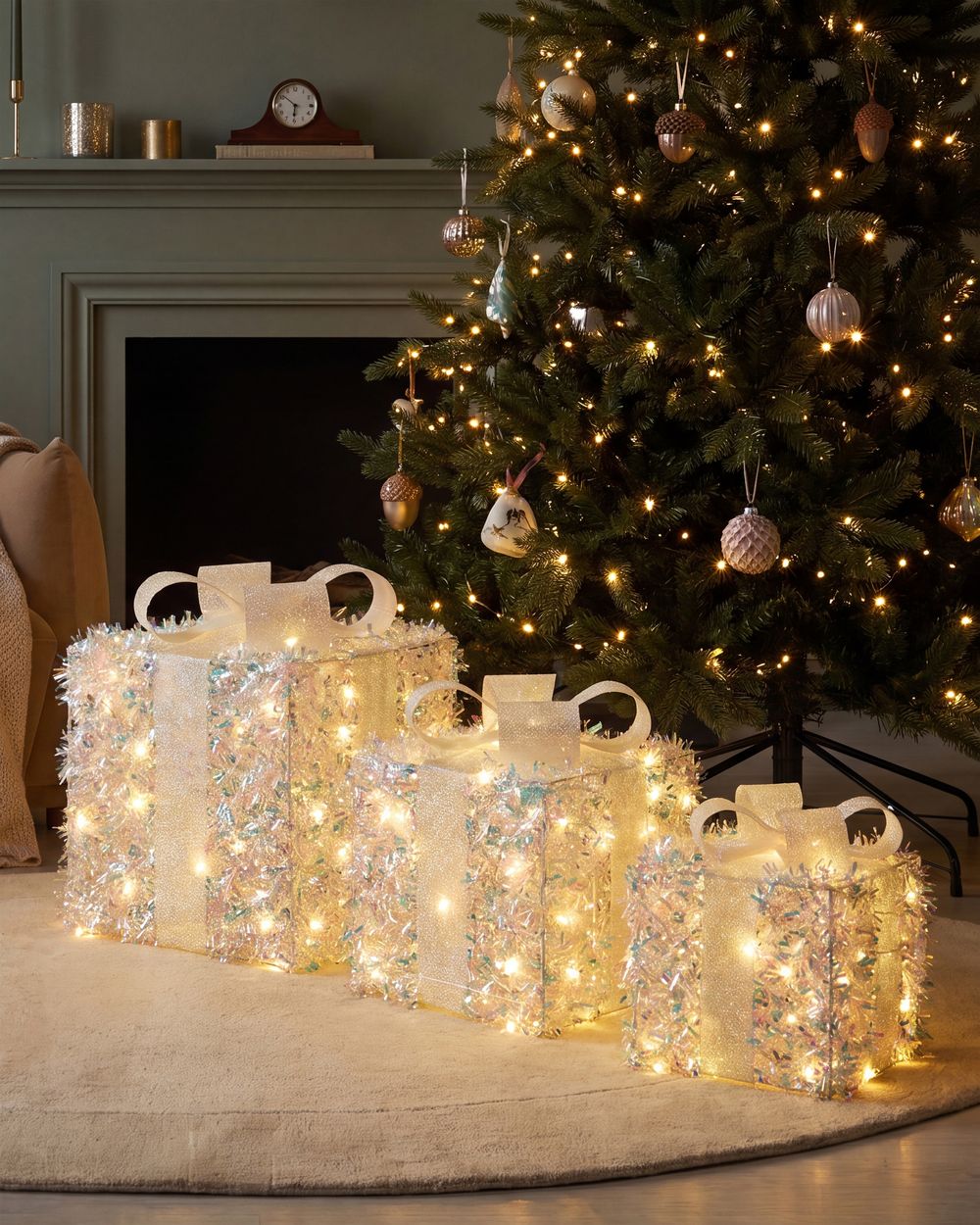 Set of 3 Christmas Decorations LED HALLANGEN 20/25/30 cm Christmas Gifts Multicolour